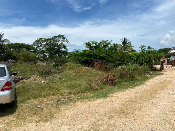 Third image of Denbigh Crescent in Clarendon Park, Clarendon, Jamaica - property is For Sale
