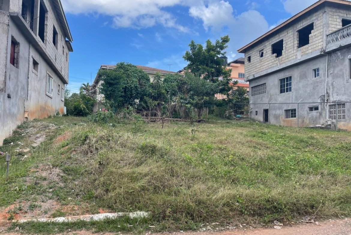 First image of 29 Veronica Close in Linstead, St. Catherine, Jamaica - property is For Sale