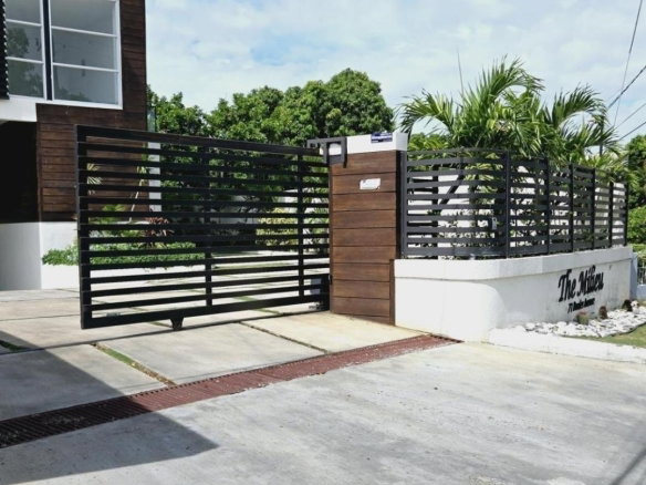 First image of 23-71 Border Avenue, Havendale in Kingston 19, St. Andrew, Jamaica - property is For Sale