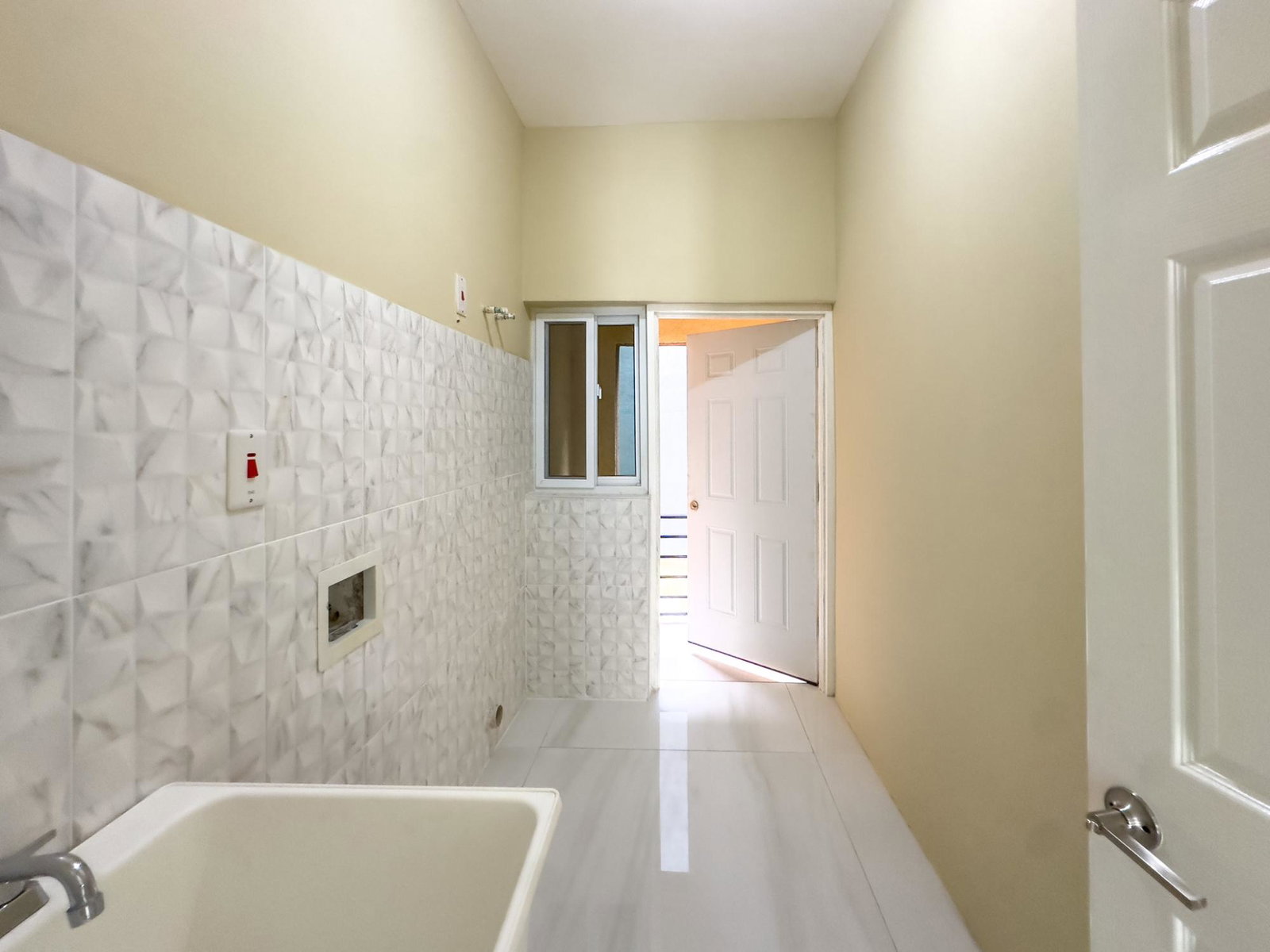 Thirteenth image of 2-63 Opal Avenue in Kingston 19, St. Andrew, Jamaica - property is For Rent