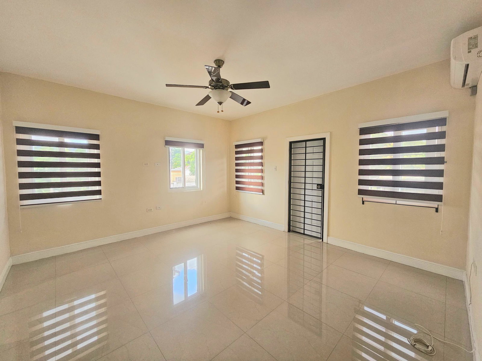 Spacious-2-Bedroom-Apartment-for-Rent-in-Kingston-8-26-Merrivale-Avenue Eighteenth image of 8-26 Merrivale Avenue in Kingston 8, St. Andrew, Jamaica - property is For Rent