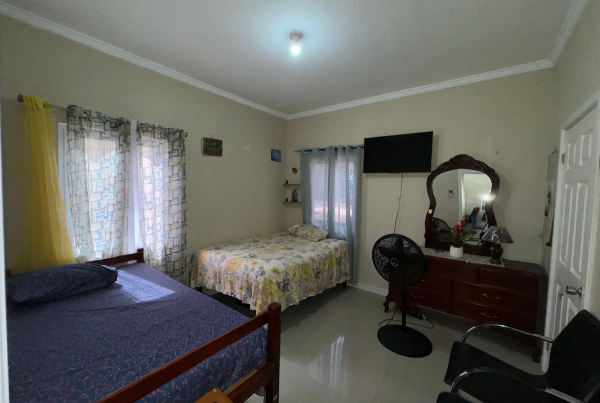 Eighth image of 5a Forest Way in Kingston 19, St. Andrew, Jamaica - property is For Rent