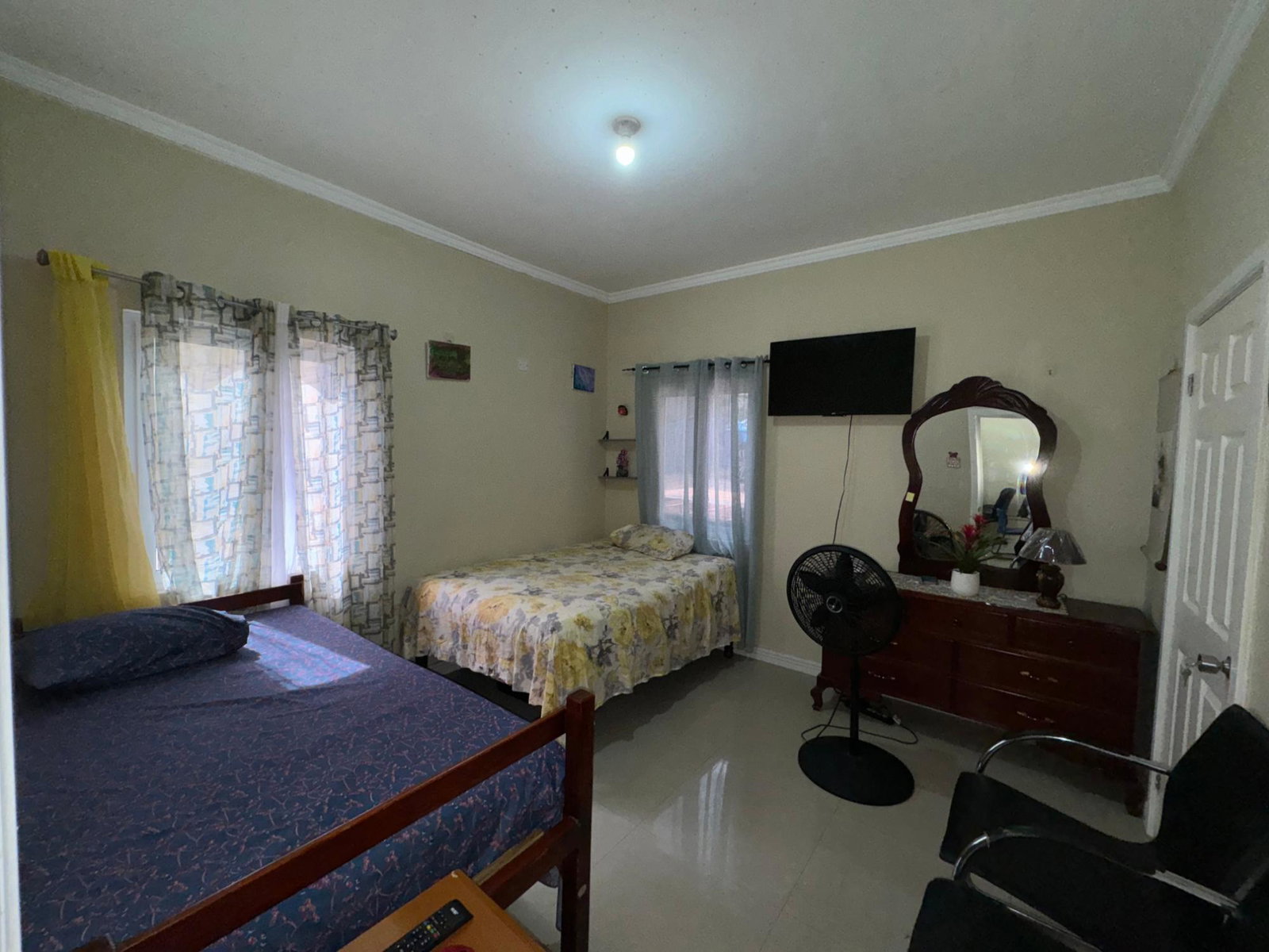 Eighth image of 5a Forest Way in Kingston 19, St. Andrew, Jamaica - property is For Rent