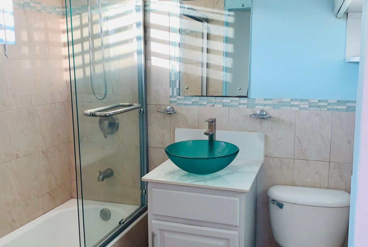 Twelfth image of 8-17 Queensway (10) in Kingston 10, St. Andrew, Jamaica - property is For Rent