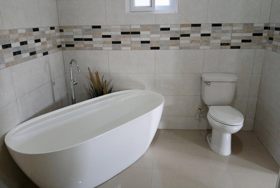 Eleventh image of Apt C4-5a Forest Way in Kingston 19, St. Andrew, Jamaica - property is For Rent