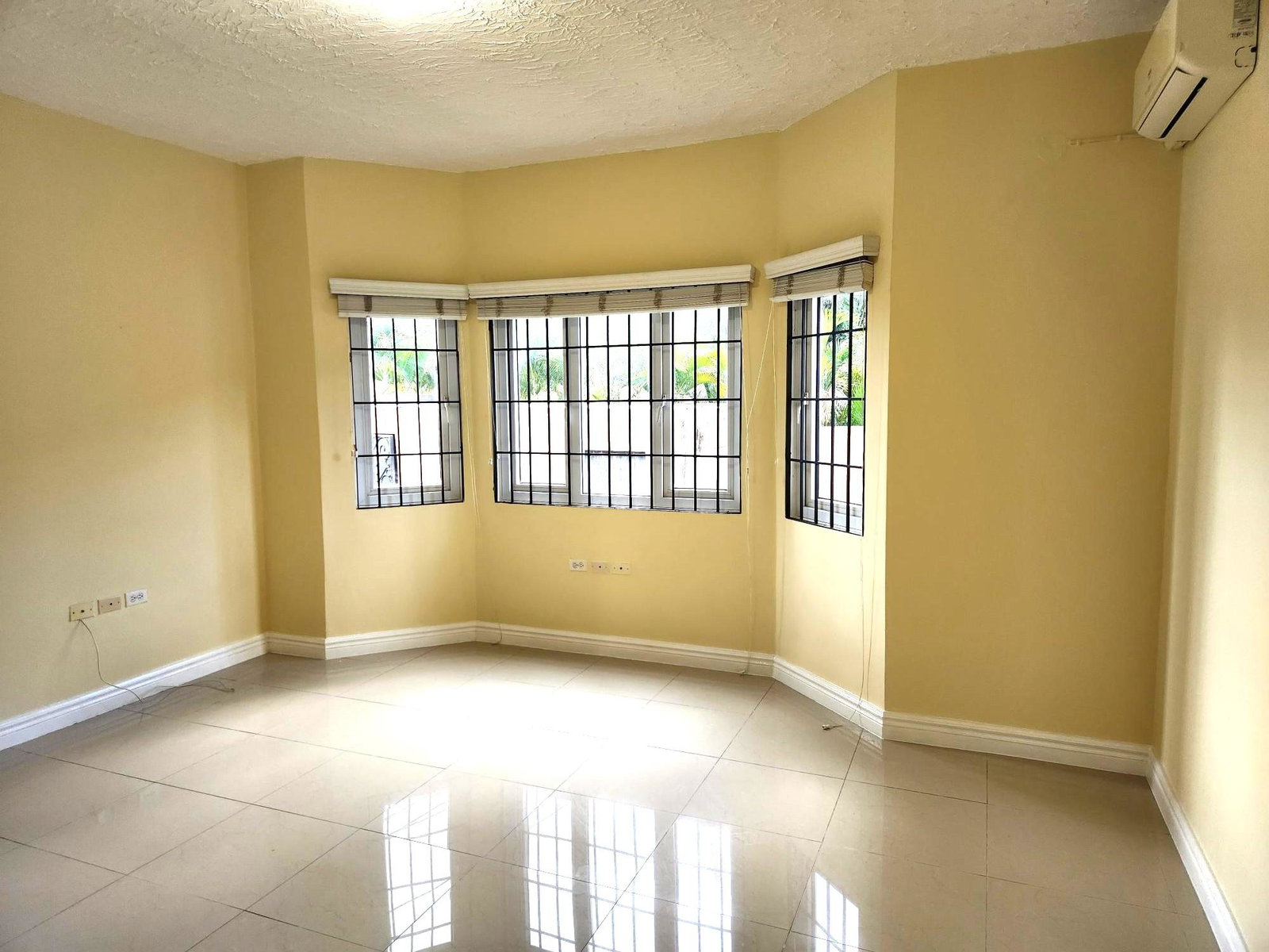 Twelfth image of 1- The Riviera, Rockhampton in Kingston 8, St. Andrew, Jamaica - property is For Rent