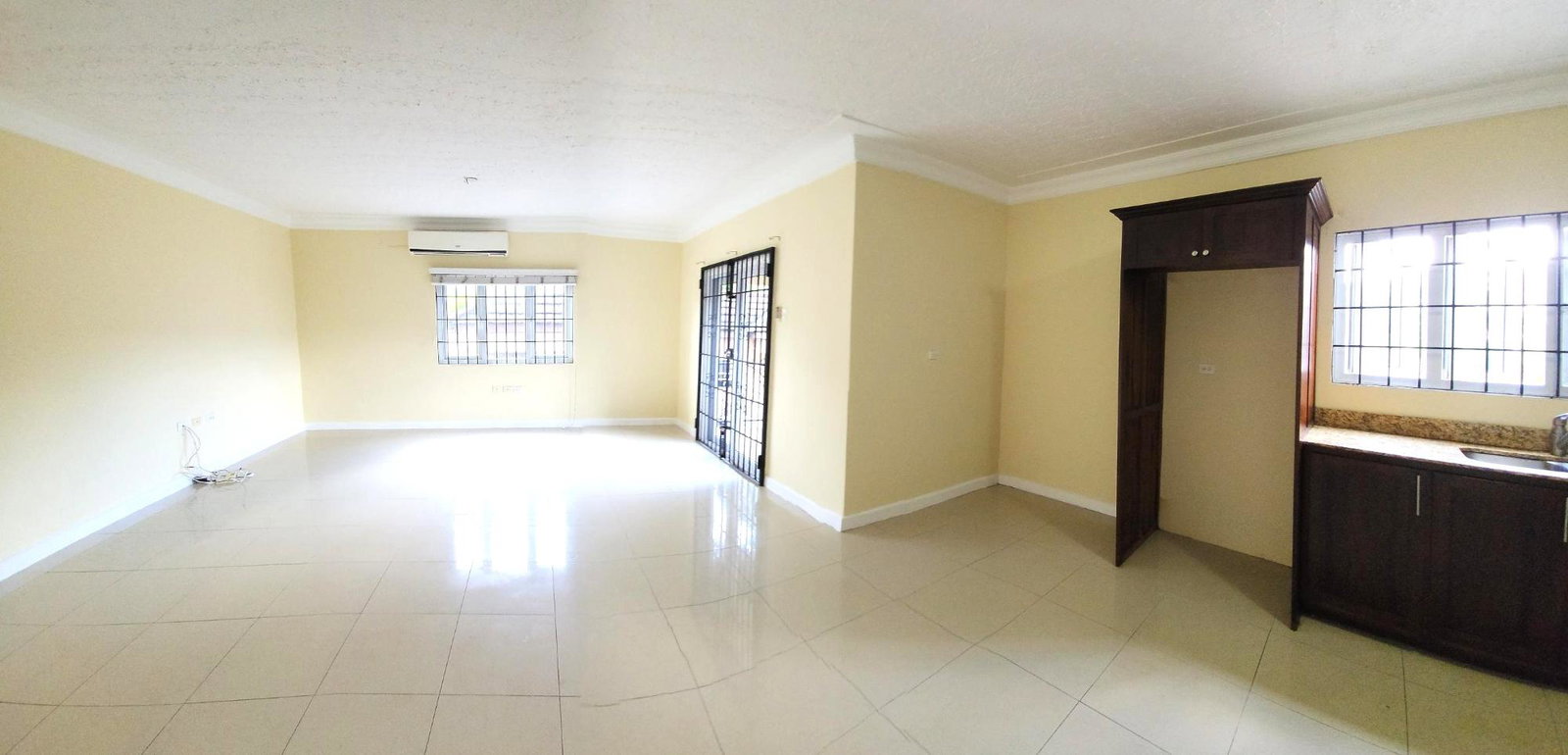 Fifth image of 1- The Riviera, Rockhampton in Kingston 8, St. Andrew, Jamaica - property is For Rent