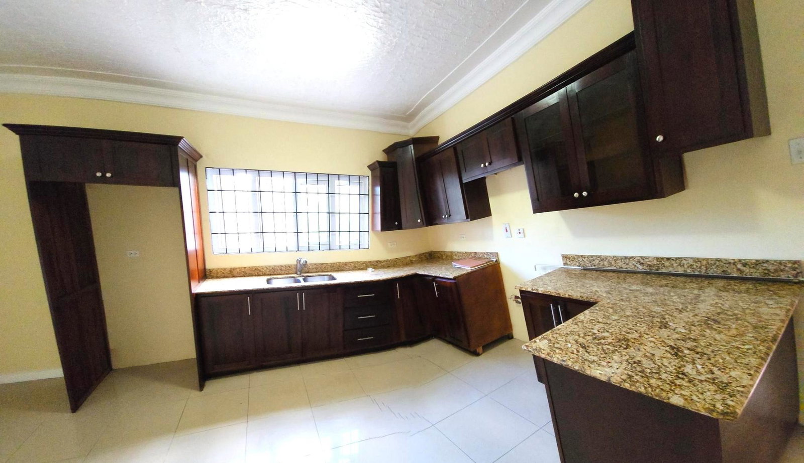 Sixth image of 1- The Riviera, Rockhampton in Kingston 8, St. Andrew, Jamaica - property is For Rent