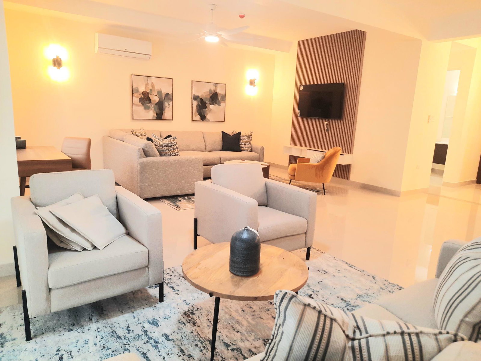 Eighth image of 303-27-29 Millsborough Avenue, Kgn in Kingston 6, St. Andrew, Jamaica - property is For Sale