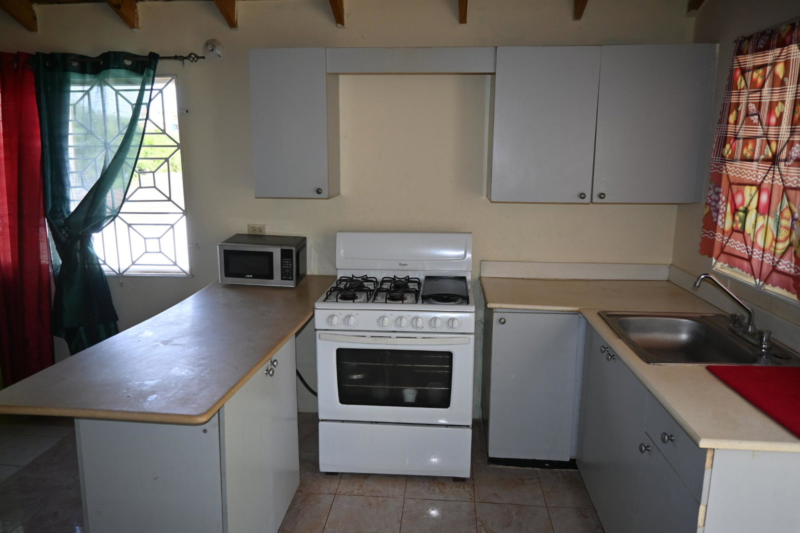Seventh image of 38 Ebony Way in Rose Hall, St. James, Jamaica - property is For Sale