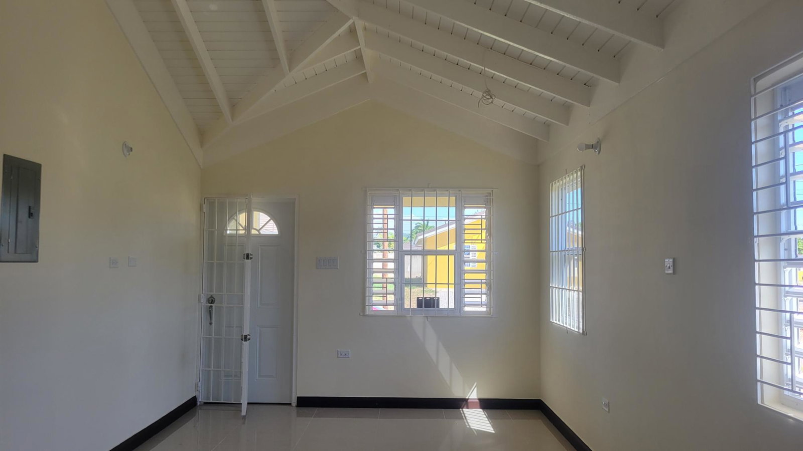 Seventh image of 402 Colbeck Manor in Old Harbour, St. Catherine, Jamaica - property is For Rent