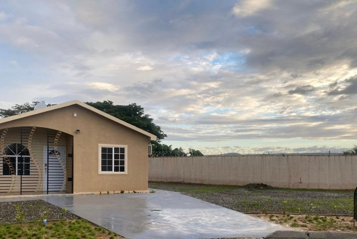 First image of 636 Phoenix Park Village in Greater Portmore, St. Catherine, Jamaica - property is For Rent