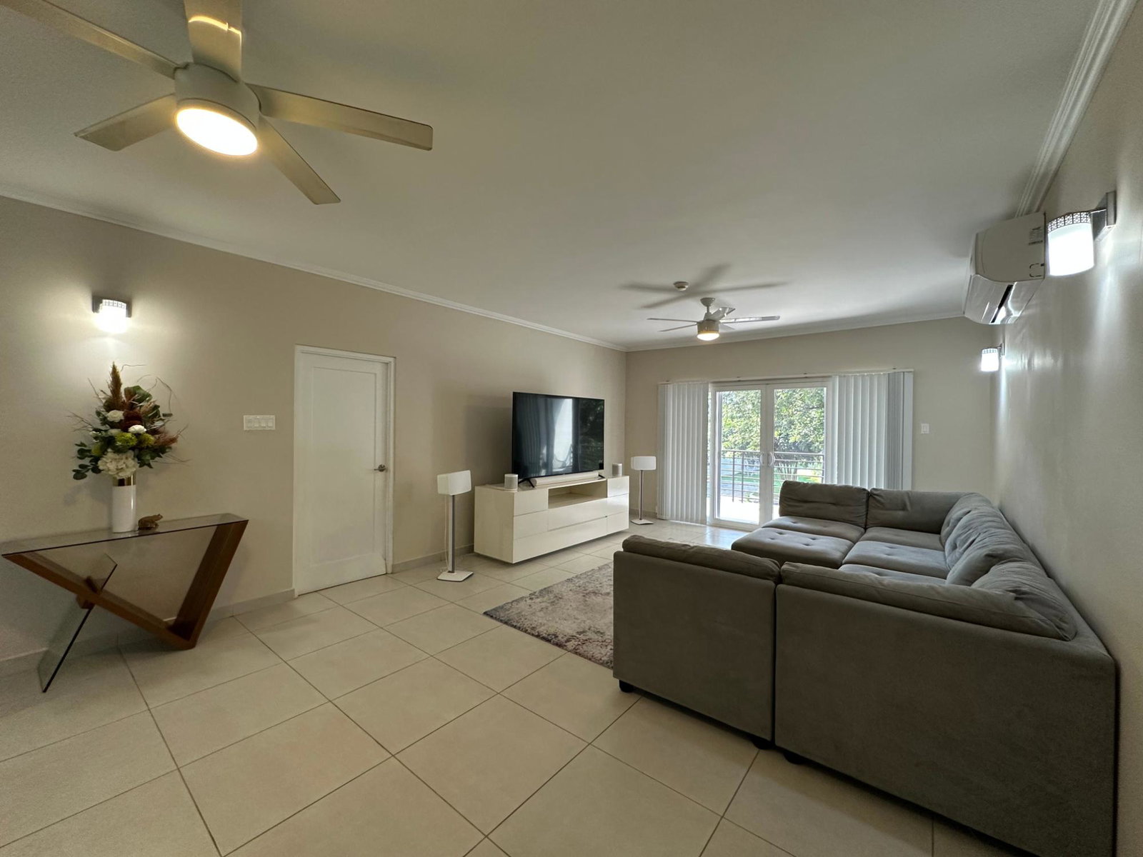 Third image of 12b-16 Garden Close in Kingston 8, St. Andrew, Jamaica - property is For Sale