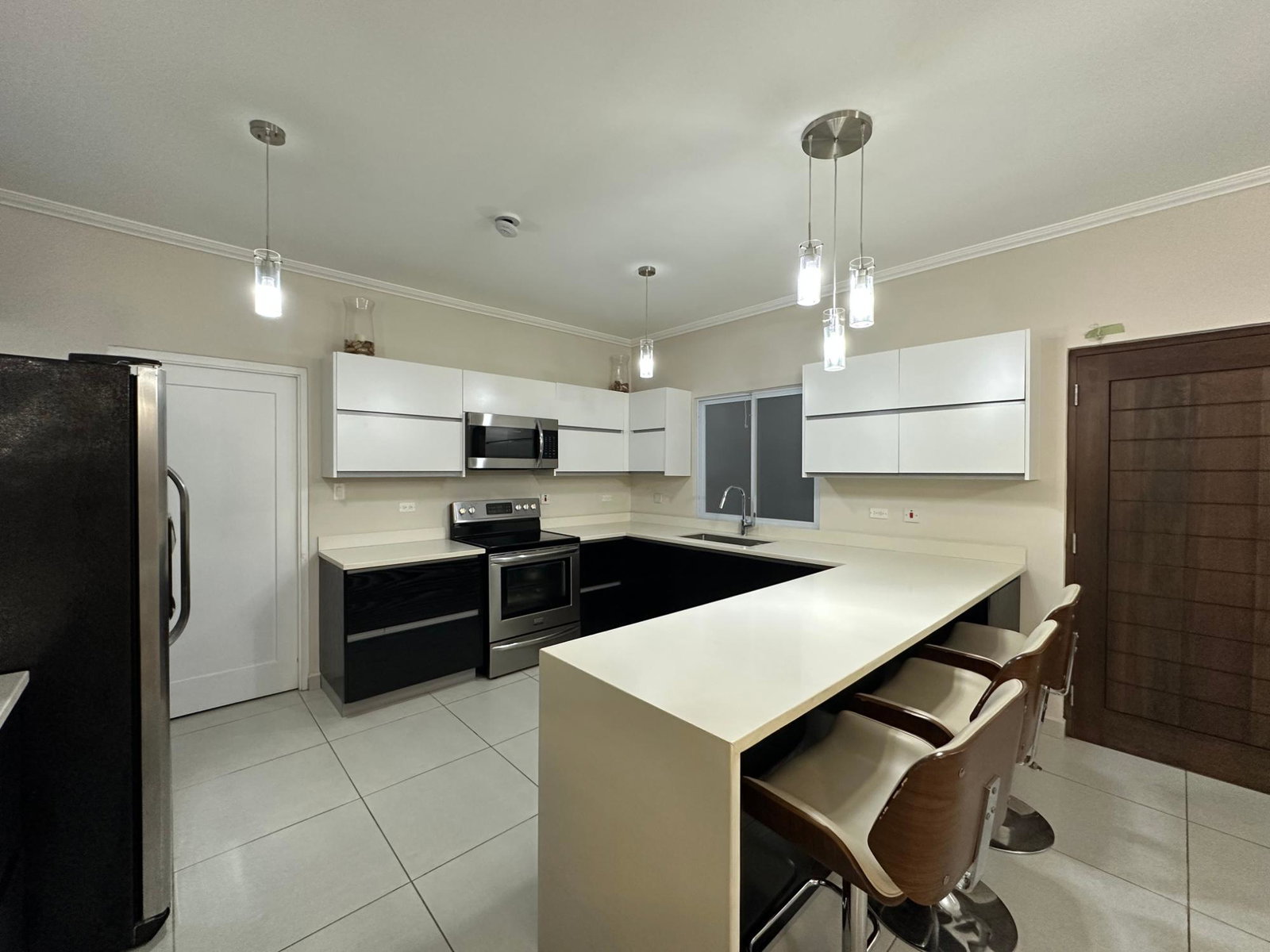 Fifth image of 12b-16 Garden Close in Kingston 8, St. Andrew, Jamaica - property is For Sale