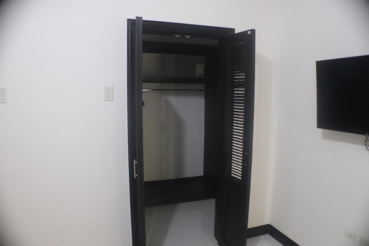 Spacious-3-Bedroom-Apartment-for-Rent-in-Kingston-8-Jamaica Eighth image of D6-12 Durie Drive, Kingston 8 in KINGSTON, Kingston, Jamaica - property is For Rent