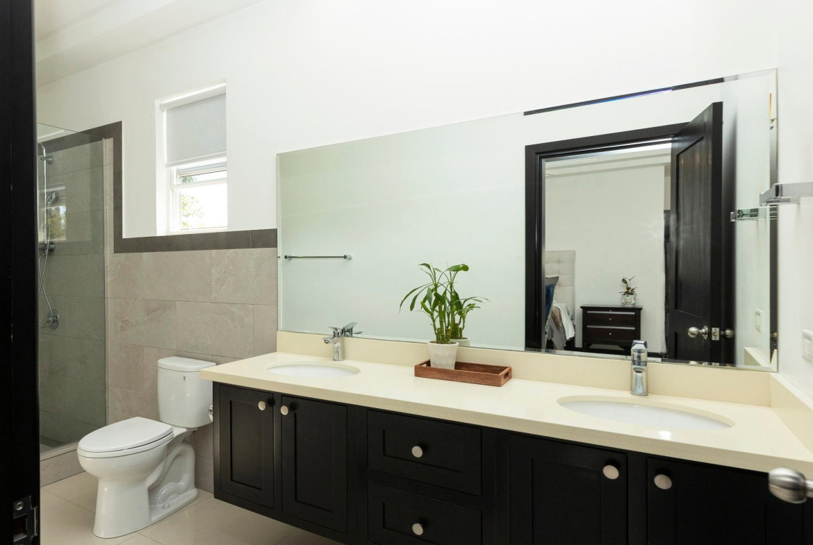 Twelfth image of 20-5-7 Degenhart Close in Kingston 6, St. Andrew, Jamaica - property is For Sale