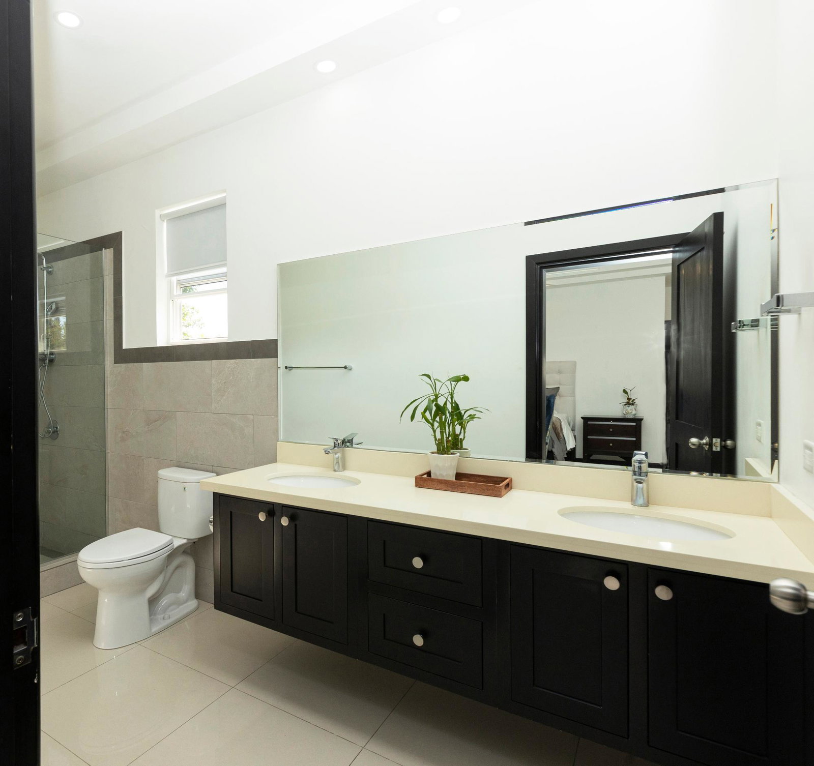 Twelfth image of 20-5-7 Degenhart Close in Kingston 6, St. Andrew, Jamaica - property is For Sale