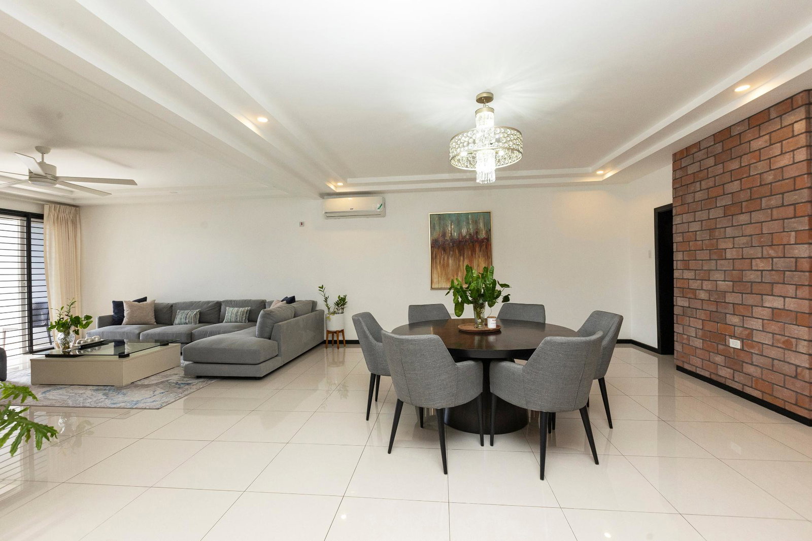 Fifth image of 20-5-7 Degenhart Close in Kingston 6, St. Andrew, Jamaica - property is For Sale