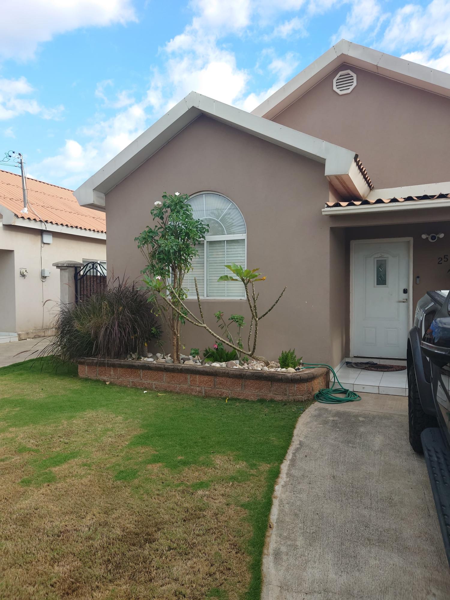First image of 25 st Martin Boulevard in Caribbean Estates, St. Catherine, Jamaica - property is For Rent