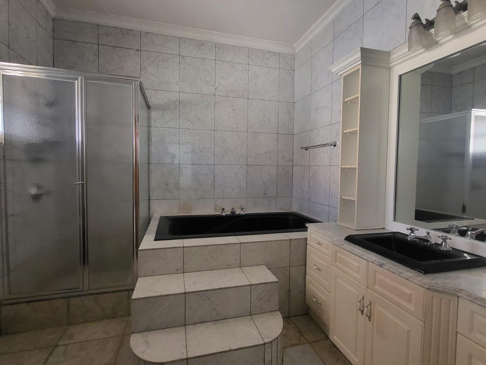 Tenth image of 11 Kingsway in Kingston 10, St. Andrew, Jamaica - property is For Rent
