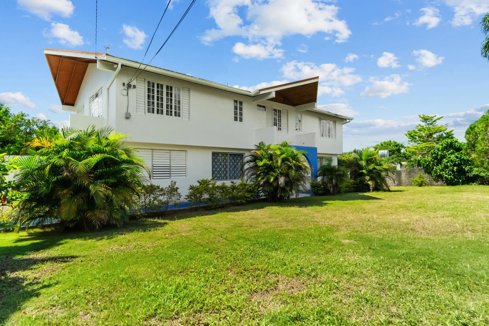 Ninth image of 7 Carmel Crescent in Kingston 8, St. Andrew, Jamaica - property is For Rent