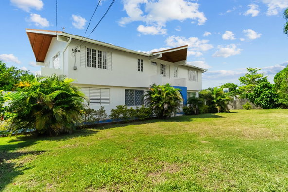 Ninth image of 7 Carmel Crescent in Kingston 8, St. Andrew, Jamaica - property is For Rent