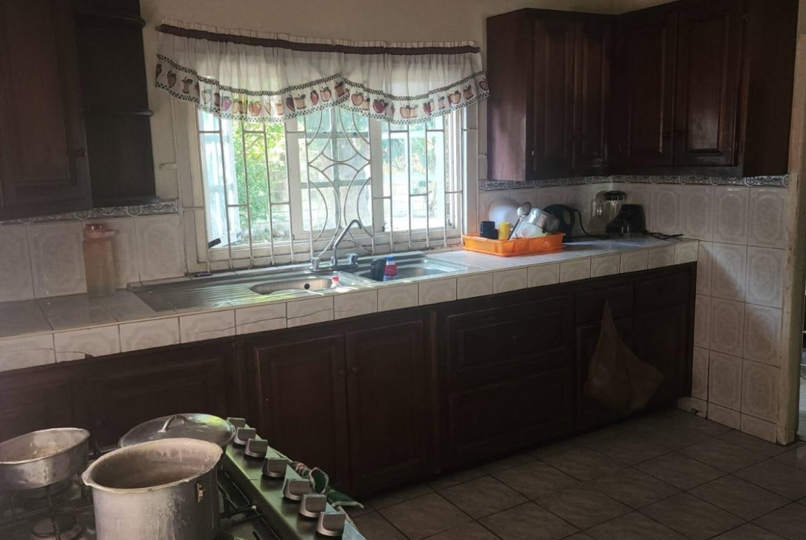 Twelfth image of Canary Close, Cromarty in Spanish Town, St. Catherine, Jamaica - property is For Sale