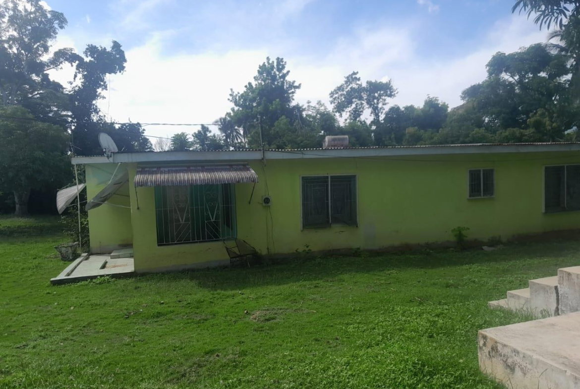 Third image of Goshen in Goshen, St. Elizabeth, Jamaica - property is For Sale