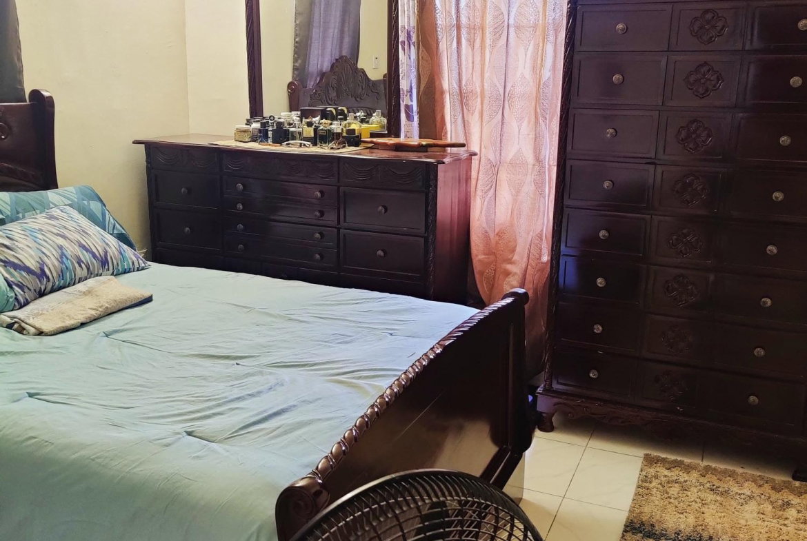 Eighth image of 32 Tamarind Crescent in Phoenix Park, St. Catherine, Jamaica - property is For Sale