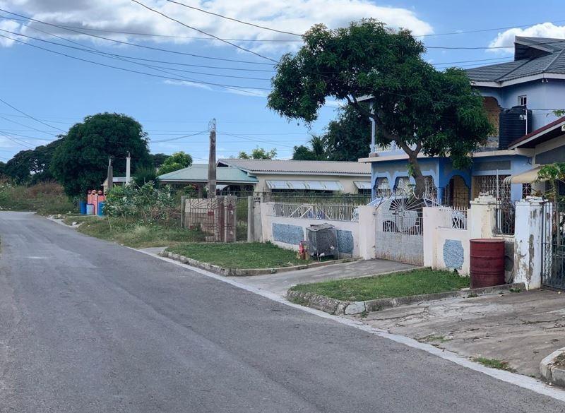 Third image of 365-horizon pk Globe Avenue, Spanish Tow in Spanish Town, St. Catherine, Jamaica - property is For Sale