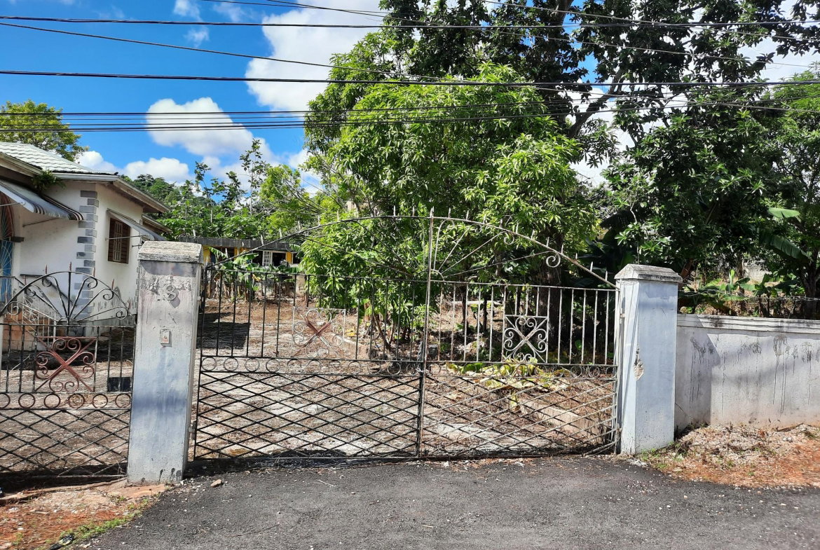 Third image of Royal Flat, Manchester in Mandeville, Manchester, Jamaica - property is For Sale
