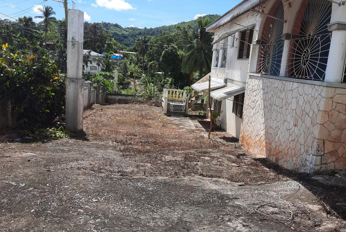 Sixth image of Royal Flat, Manchester in Mandeville, Manchester, Jamaica - property is For Sale