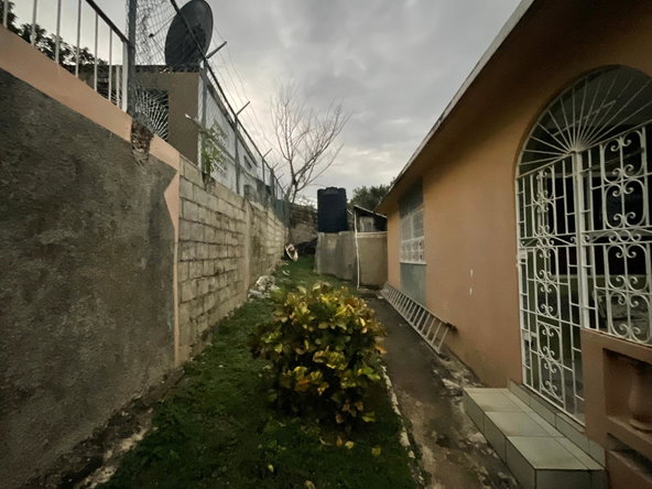 Eighth image of Burnt Ground in Santa Cruz, St. Elizabeth, Jamaica - property is For Sale