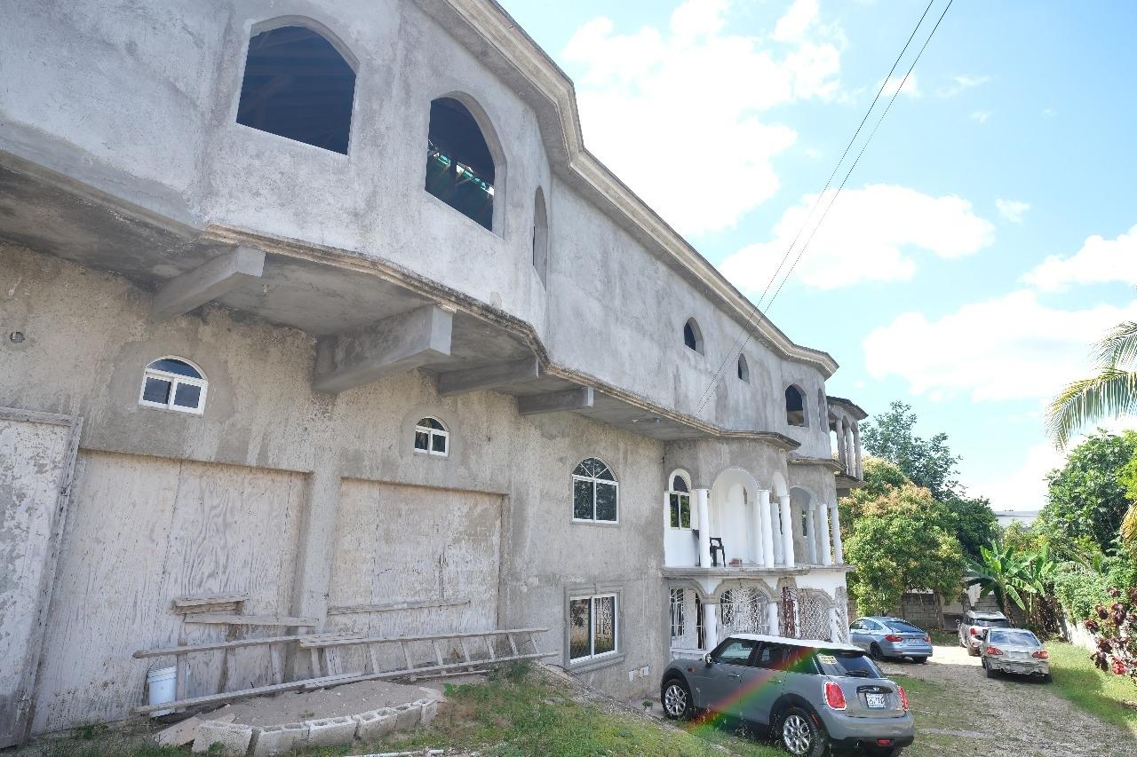 Second image of Longwood in Santa Cruz, St. Elizabeth, Jamaica - property is For Sale
