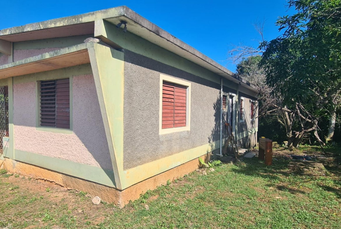 Second image of Cheesefield in Cheesefield, St. Catherine, Jamaica - property is For Sale