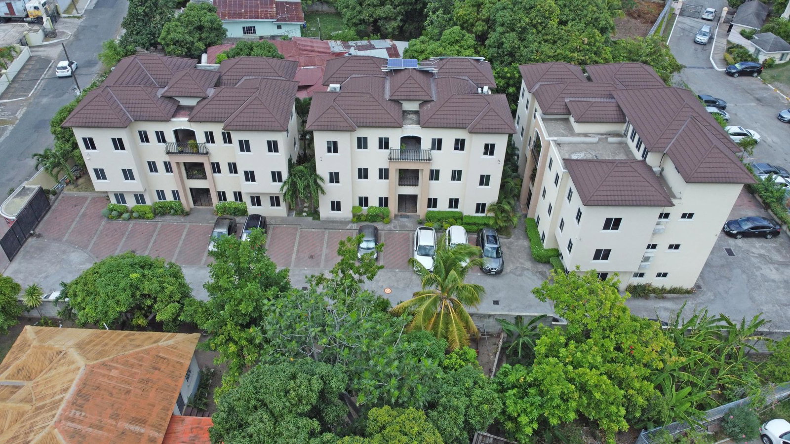 Spacious-Ground-Floor-Apartment-for-Sale-in-Jamaica-2-Bedrooms-Private-Outdoor-Oasis Nineteenth image of 13-9 Rochester Avenue in Kingston 8, St. Andrew, Jamaica - property is For Sale