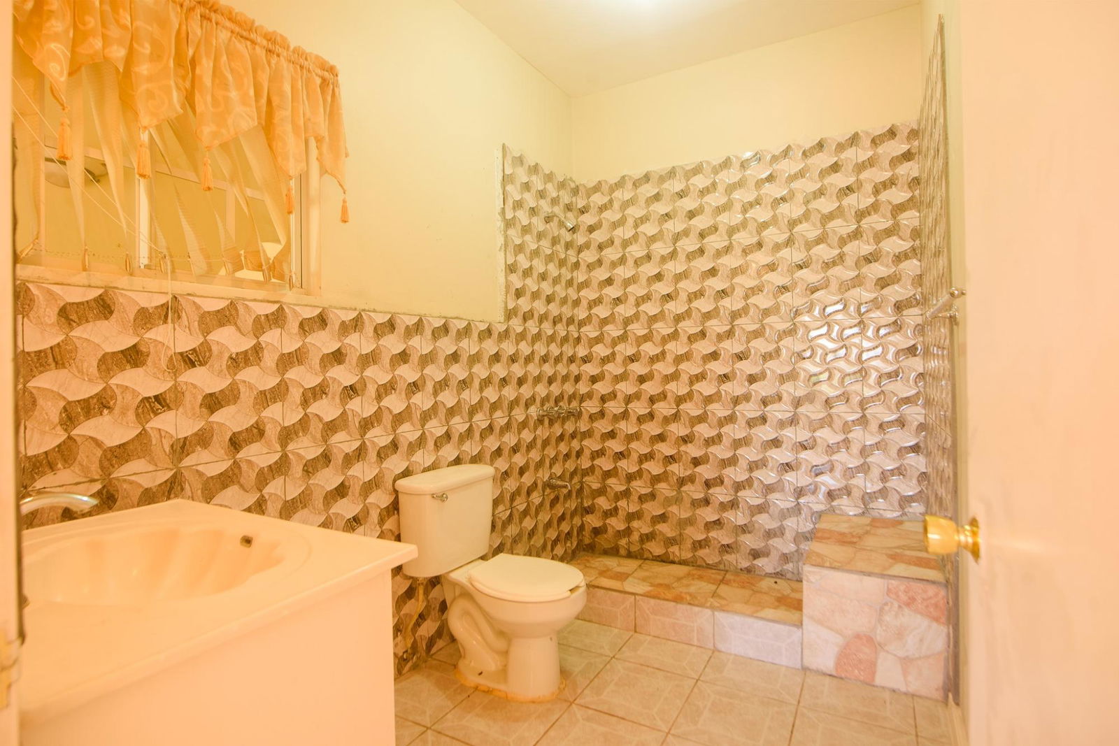 Fourteenth image of Part of Flagaman, st Eliz in Flagaman, St. Elizabeth, Jamaica - property is For Sale
