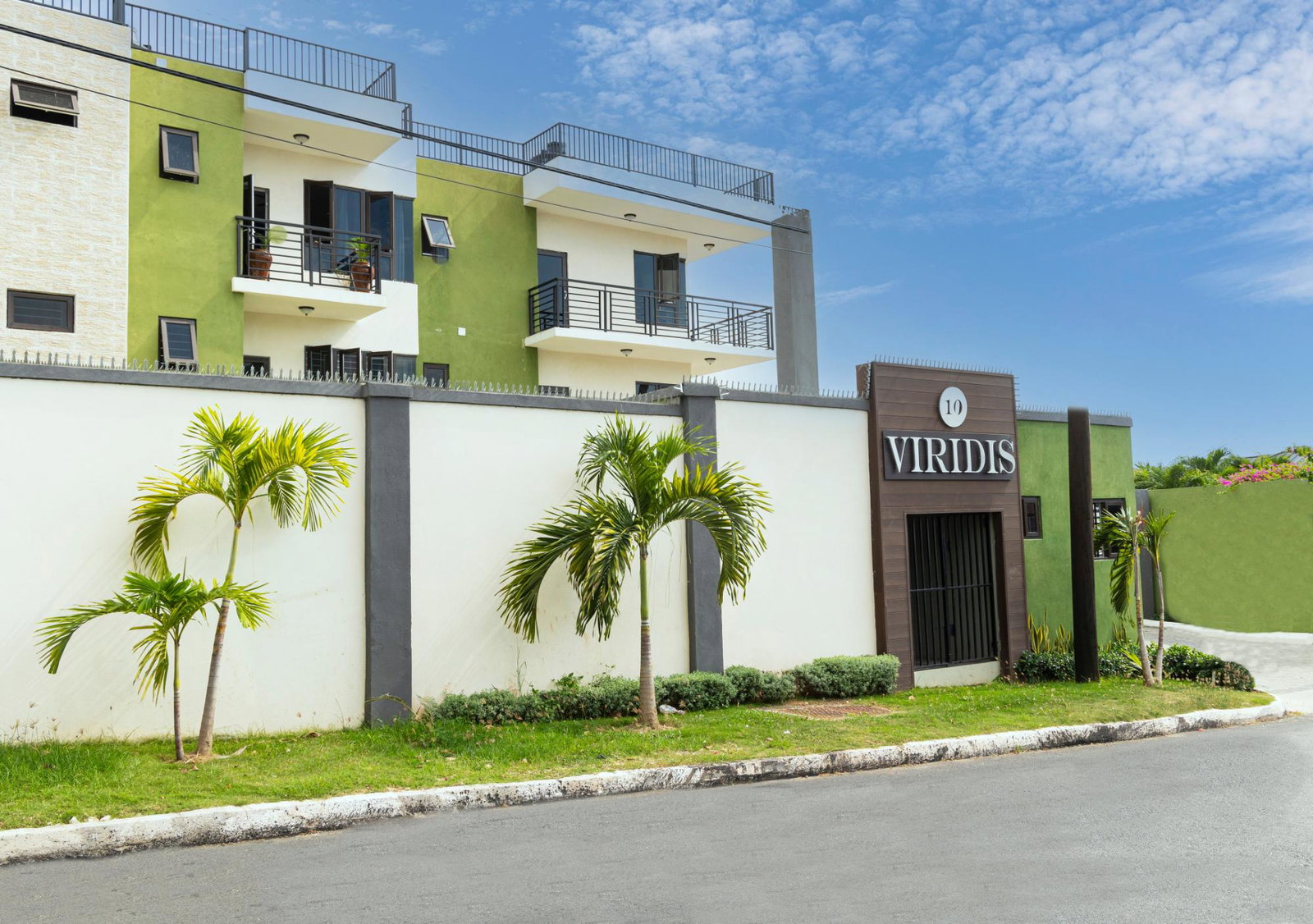 Fourteenth image of 5b-10 Russell Heights in Kingston 8, St. Andrew, Jamaica - property is For Rent