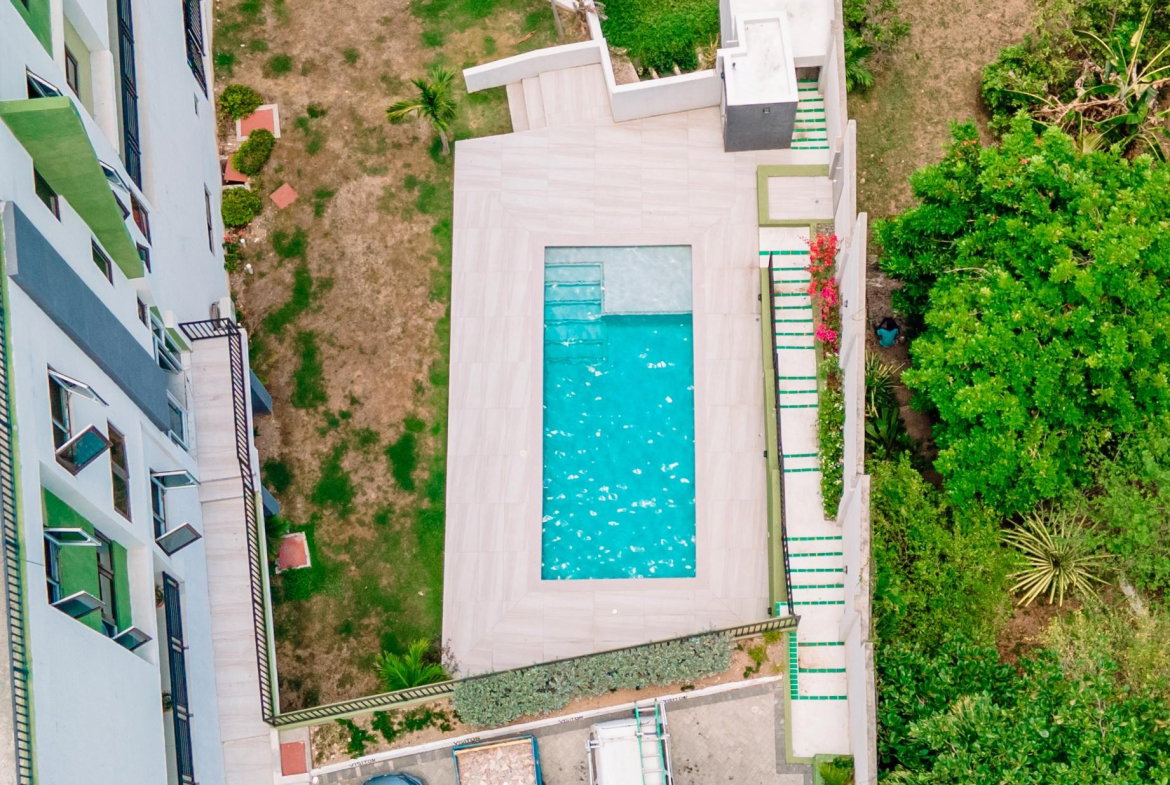 Seventeenth image of 5b-10 Russell Heights in Kingston 8, St. Andrew, Jamaica - property is For Rent