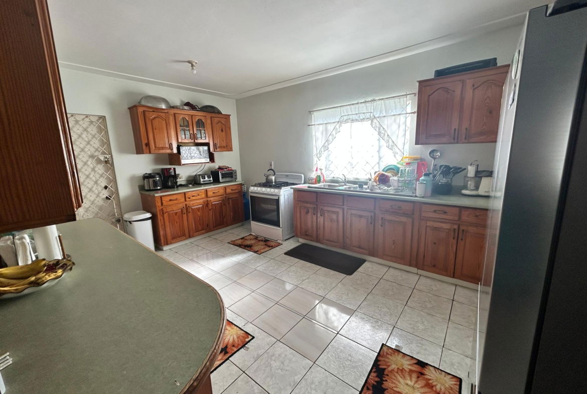 Seventeenth image of 16a Knightsdale Drive in Kingston 19, St. Andrew, Jamaica - property is For Sale