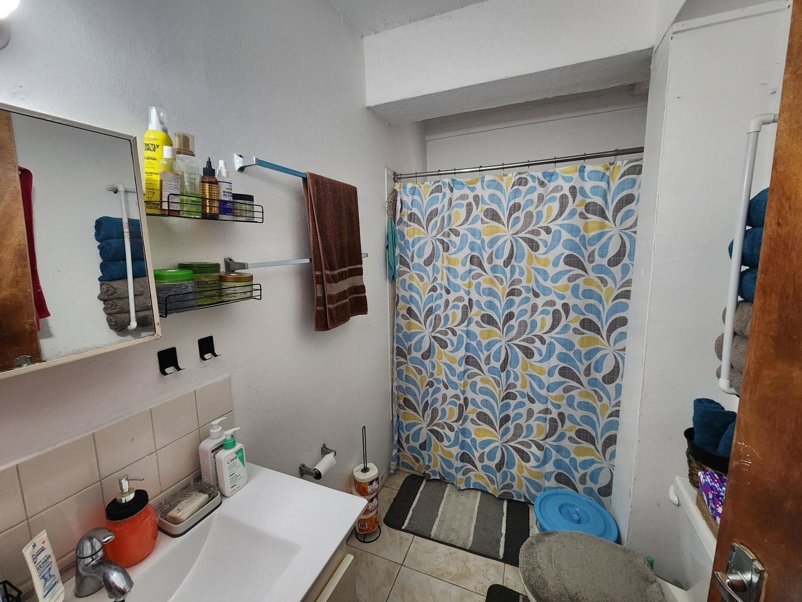 Sixteenth image of 30 Christopher Drive in Kingston 9, St. Andrew, Jamaica - property is For Sale
