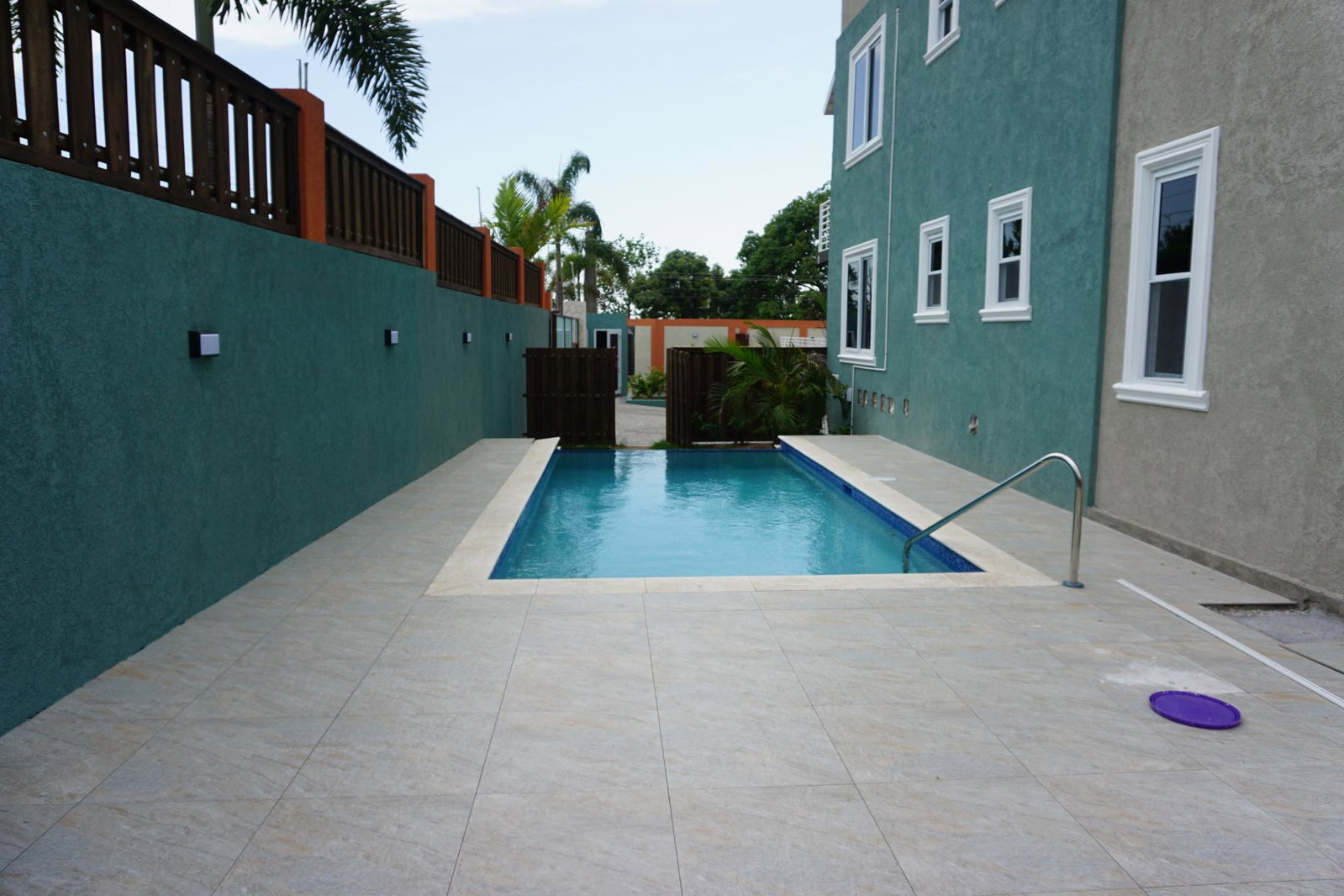 Stunning-2-Bed2.5-Bath-Apartment-for-Sale-in-St.-Andrew-Jamaica Second image of 6-10 Sunset Drive in Kingston 10, St. Andrew, Jamaica - property is For Sale