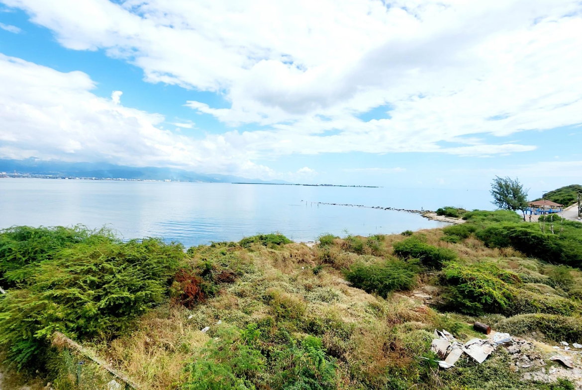 Twenty-First image of Bay Front Villa & Apartm in Bridgeport, St. Catherine, Jamaica - property is For Rent