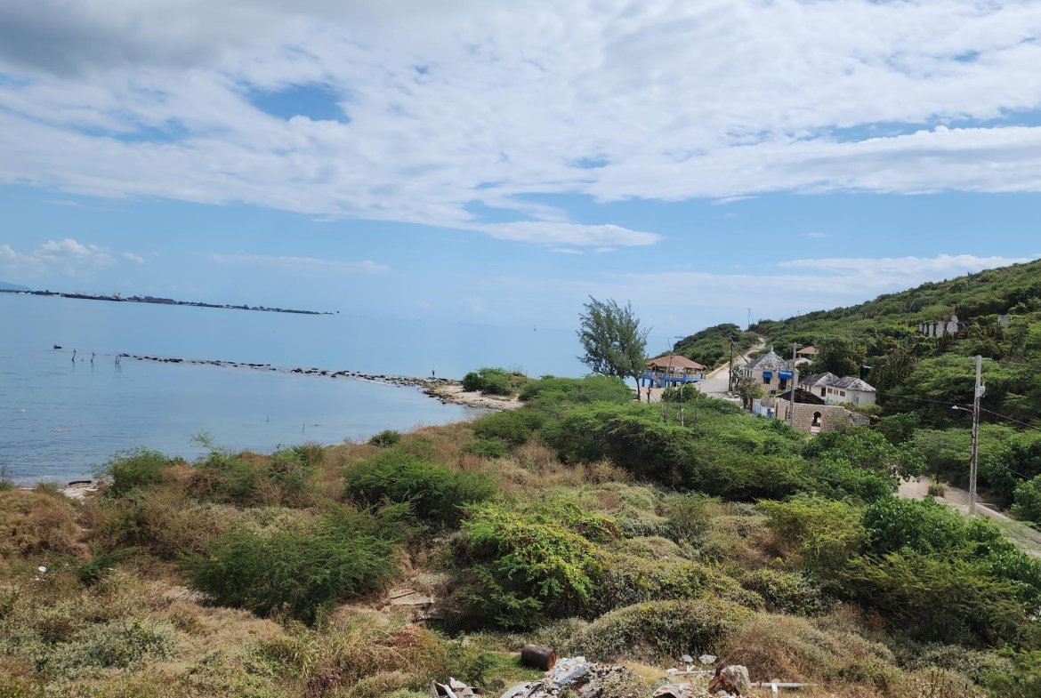 Twenty-Second image of Bay Front Villa & Apartm in Bridgeport, St. Catherine, Jamaica - property is For Rent