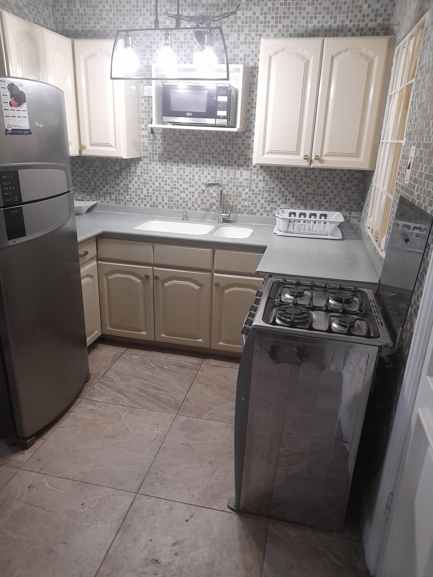 Sixth image of 5a-9 Roseneath Avenue in Kingston 6, St. Andrew, Jamaica - property is For Rent