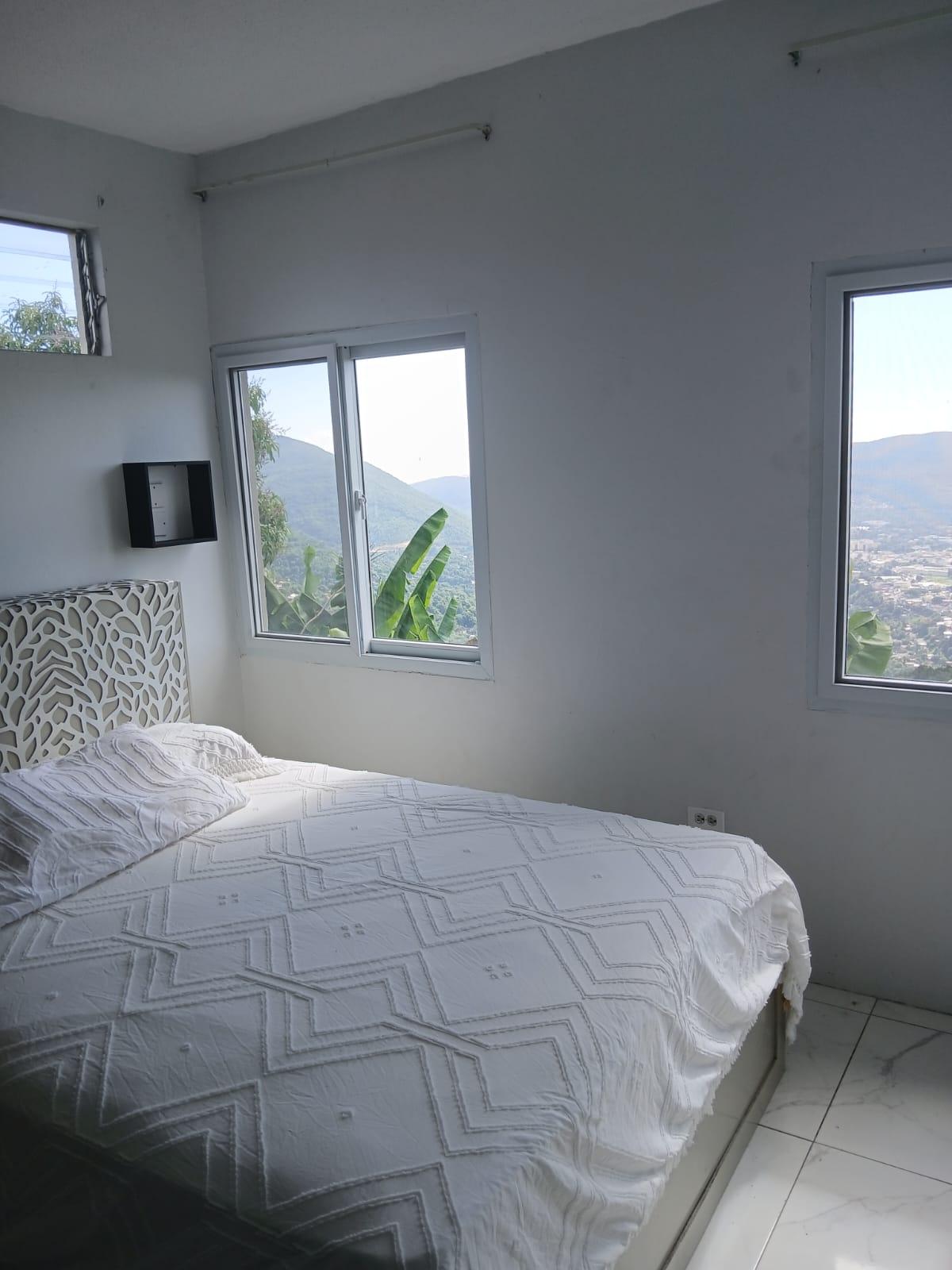 Fifth image of d- Jacks Hill, 4b Skyline cl in Kingston 6, St. Andrew, Jamaica - property is For Rent