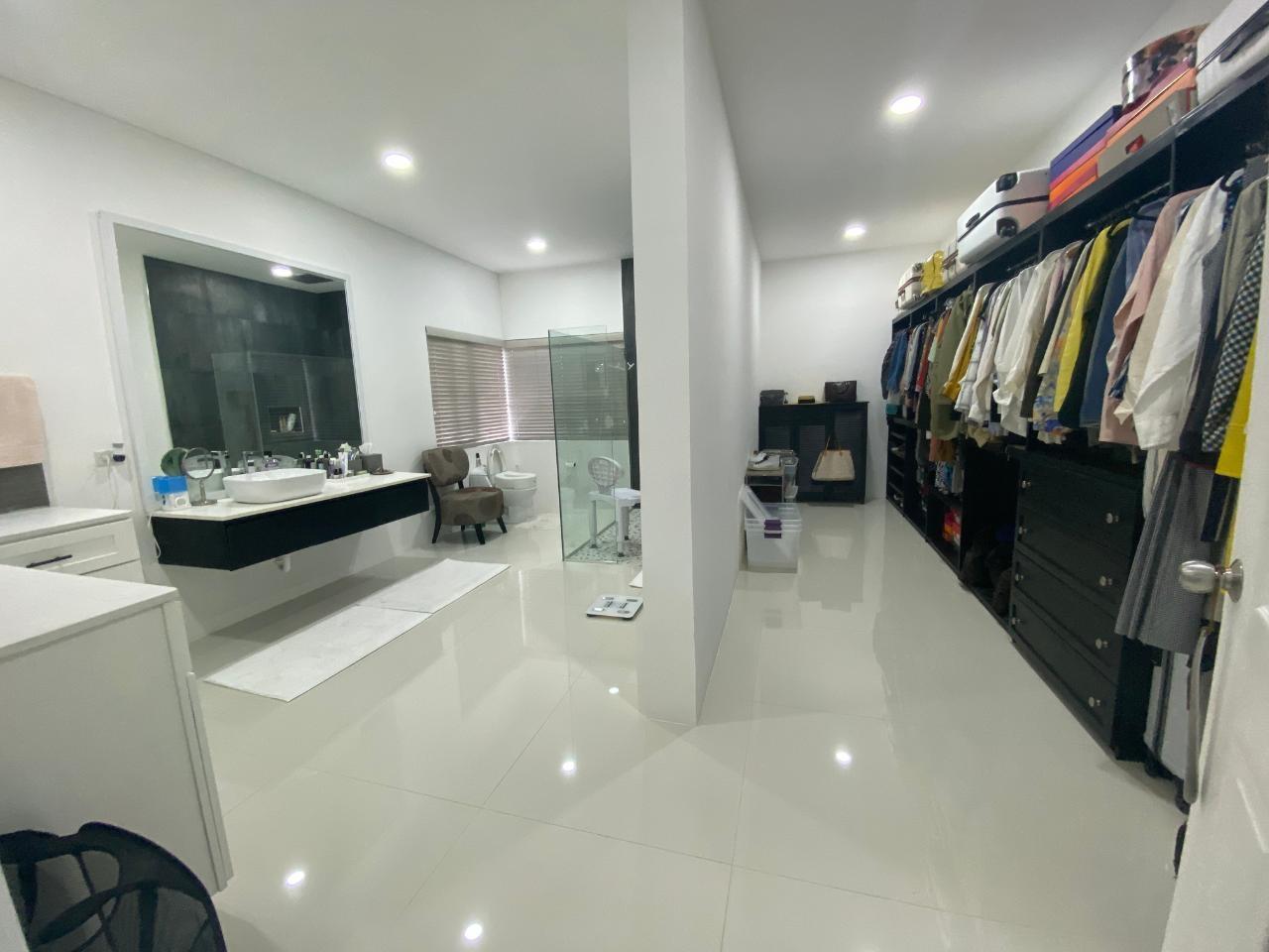 Seventh image of 20 Russell Heights in Kingston 8, St. Andrew, Jamaica - property is For Sale