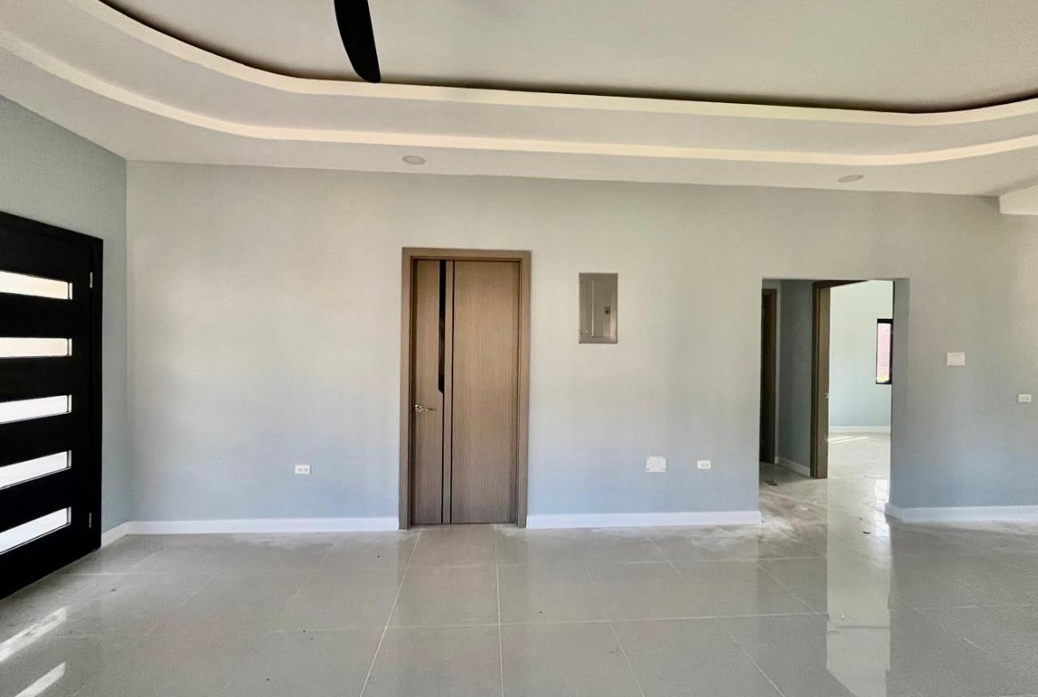 Twenty-Second image of 35 Ocho Rios Country Club in Ocho Rios, St. Ann, Jamaica - property is For Sale