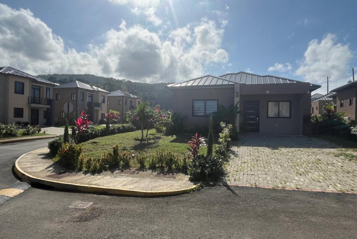 Tenth image of 35 Ocho Rios Country Club in Ocho Rios, St. Ann, Jamaica - property is For Sale