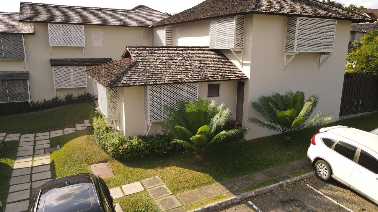 Stunning-3-Bed-3-Bath-Townhouse-for-Rent-in-One-Waterworks-Kingston-8 Second image of 4-1 Waterworks Road in Kingston 8, St. Andrew, Jamaica - property is For Rent